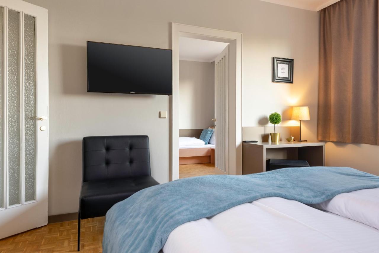 Campus Horn Hotel Buitenkant foto