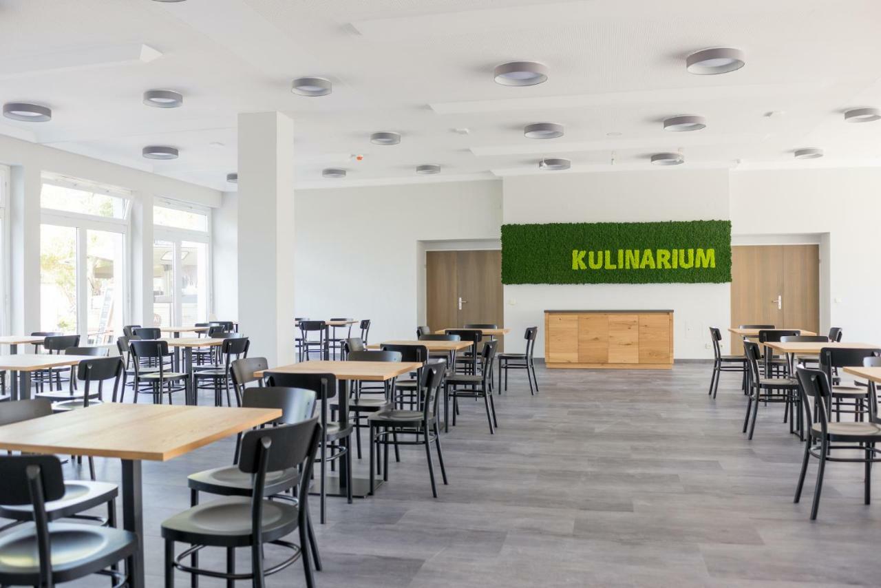Campus Horn Hotel Buitenkant foto